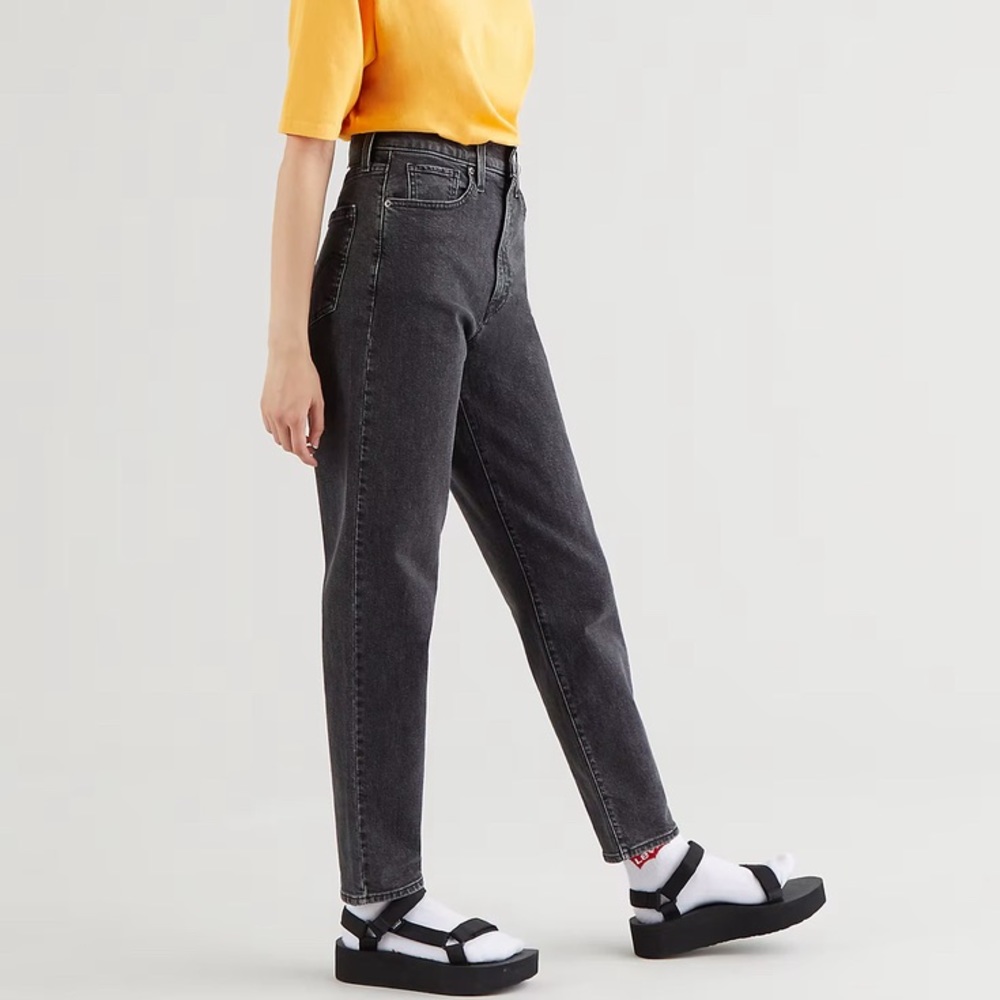 Levi’s high waisted taper jeans bomb dot com washed black